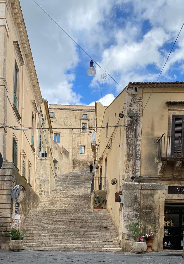 Rossaroll Holiday Houses Noto Exteriér fotografie